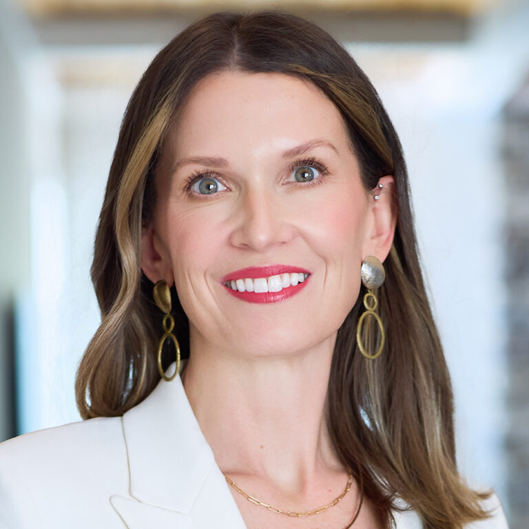 headshot of Courtney Sheldon